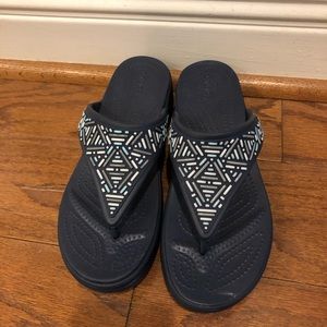 NWOT Crocs Flip Flops